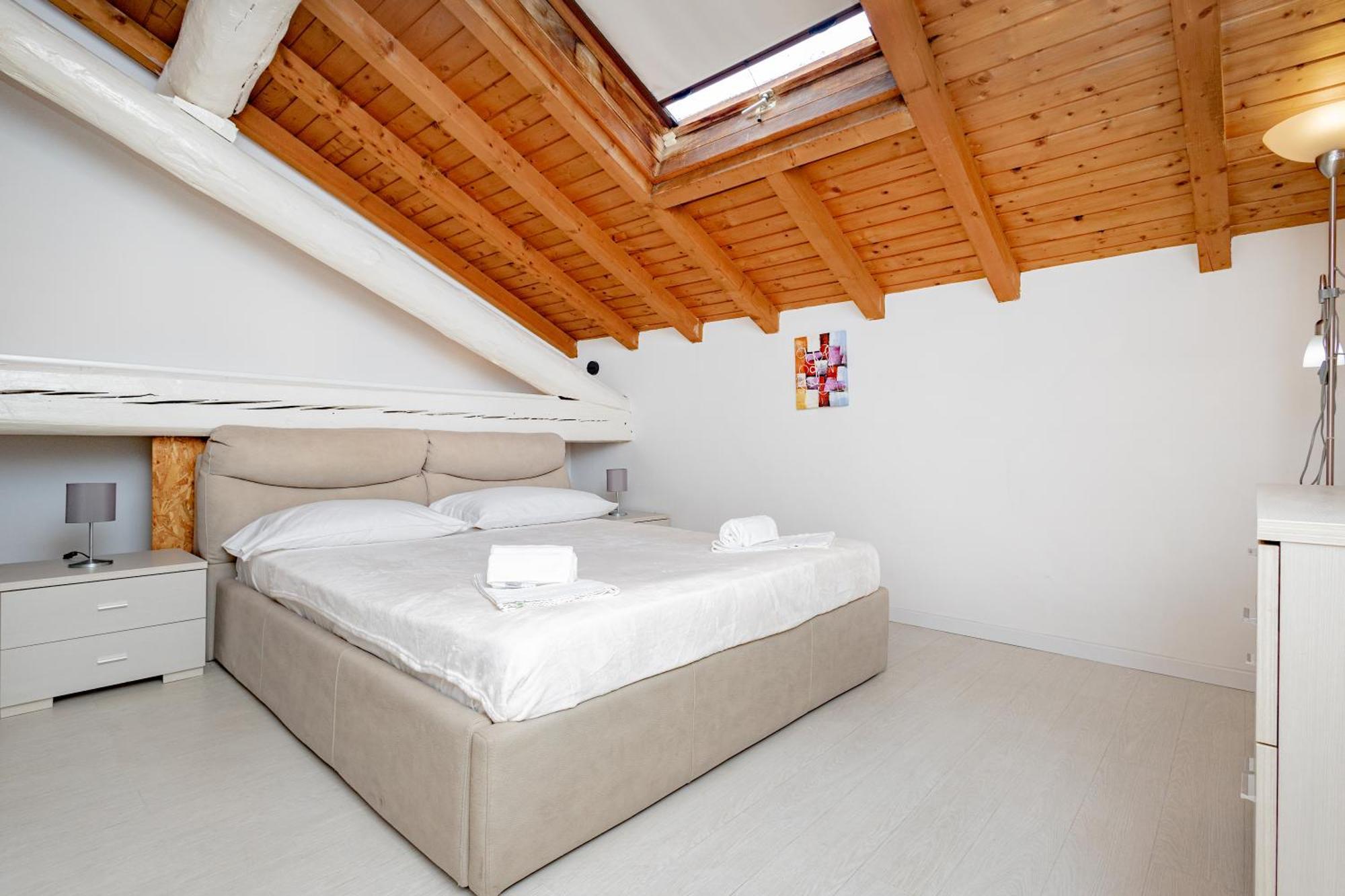 Appartamento Bergamo 24 Exteriör bild